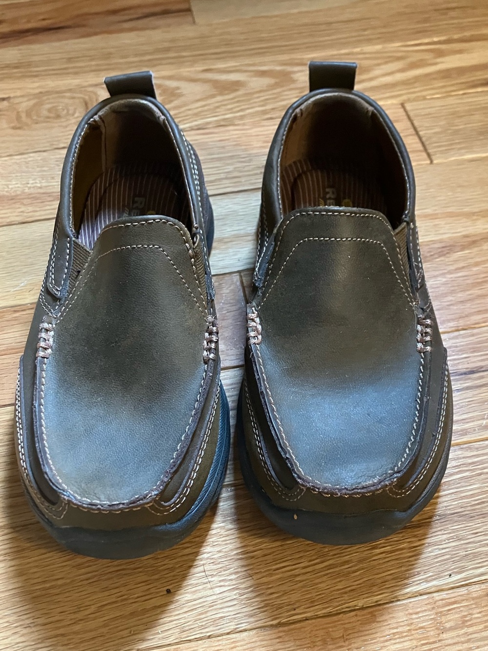 Boy’s Skechers brown loafers 13